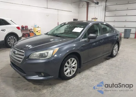 2015 Subaru Legacy 2.5I Premium из США, поврежденный, VIN 4S3BNBD62F3043556